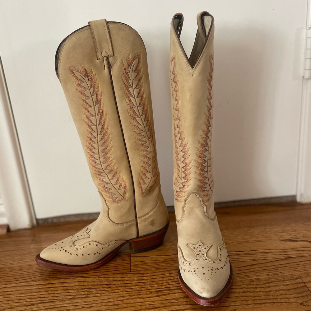 Nocona Tan Embroidered Leather Western Heeled Boots